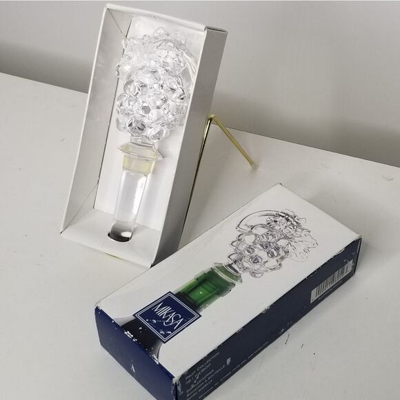 Mikasa Fruit Collection Grape Wine Bottle Stopper‎ - Picture 6 of 6